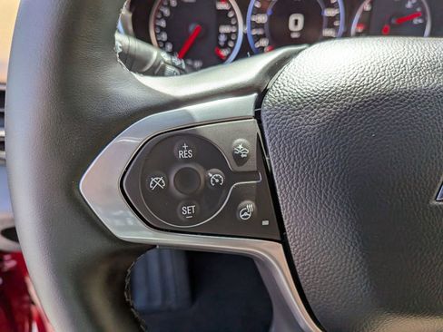 Certified 2023 Chevrolet Traverse Premier FWD image 15