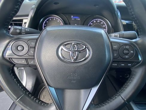 Used 2024 Toyota Camry SE image 16
