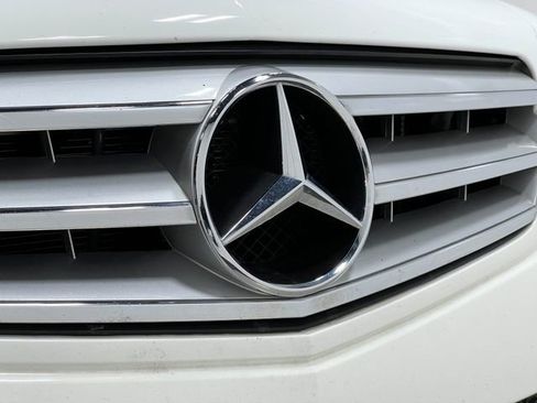 Used 2013 Mercedes-Benz C 300 4MATIC Sedan image 38