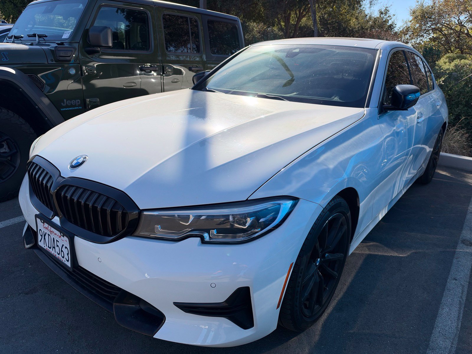 Used 2020 BMW 330i Sedan w/ Premium Package RWD image 2