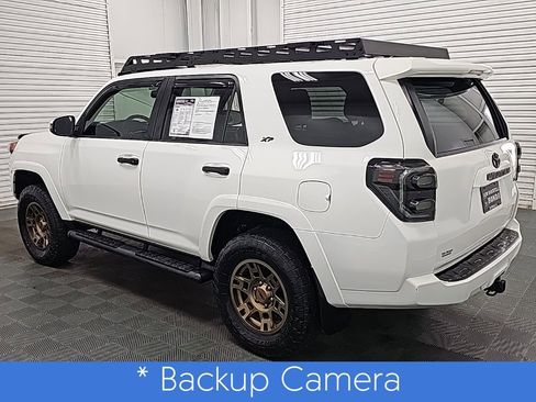 Used 2020 Toyota 4Runner SR5 image 5