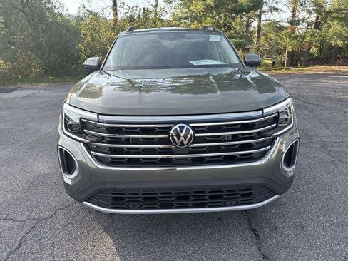 New 2026 Volkswagen Atlas SE AWD/4WD image 2