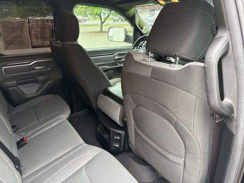 Used 2021 RAM 1500 Big Horn RWD image 18