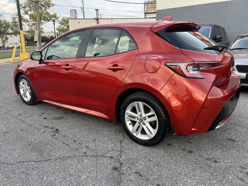 Used 2019 Toyota Corolla SE FWD image 4