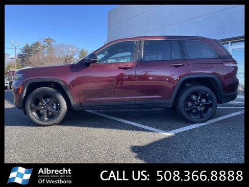 New 2026 Jeep Grand Cherokee Limited w/ Limited Altitude Package AWD/4WD image 2