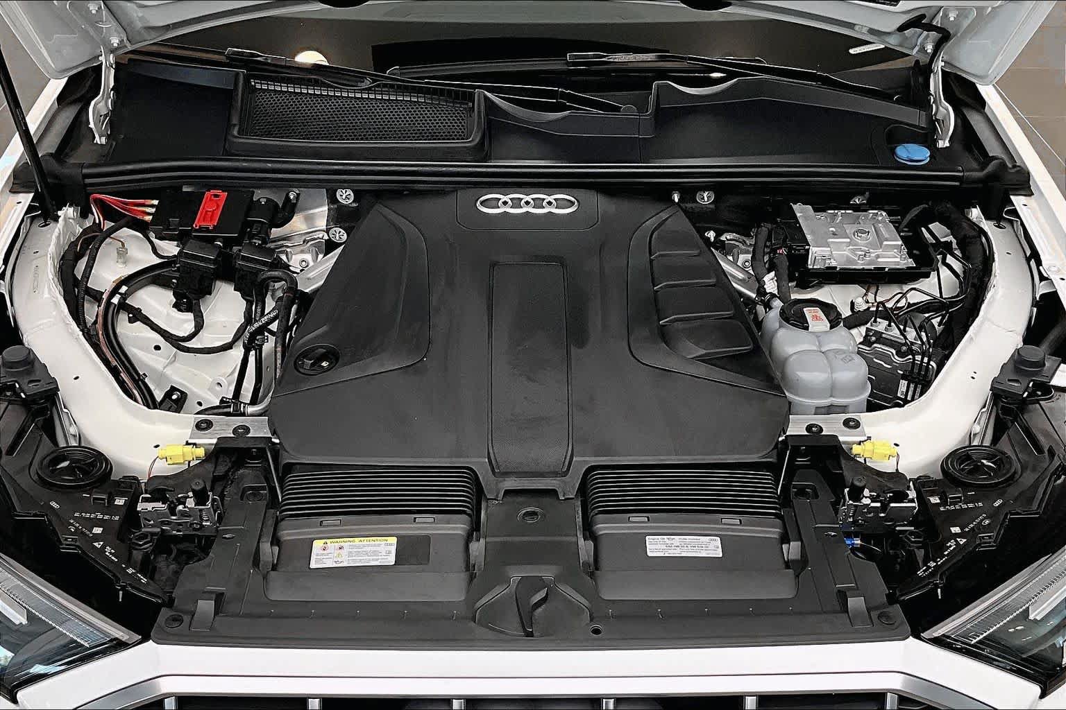 Used 2023 Audi Q7 2.0T Premium AWD/4WD image 29
