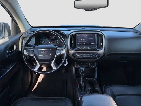 Used 2022 GMC Canyon Denali AWD/4WD image 14