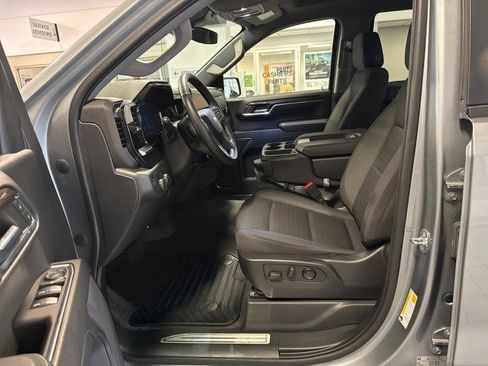 Used 2023 Chevrolet Silverado 1500 LT image 15