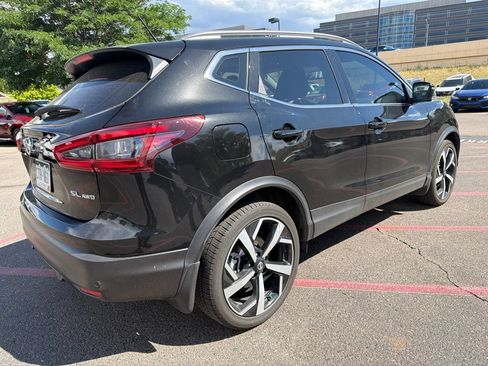 Used 2021 Nissan Rogue Sport SL w/ Premium Package AWD/4WD image 3