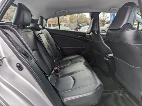 Used 2022 Toyota Prius Prime XLE image 33