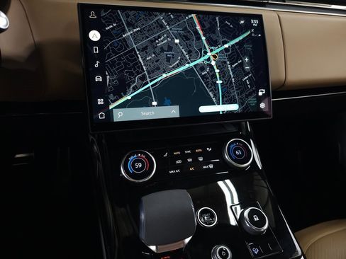 Used 2023 Land Rover Range Rover Sport SE image 27