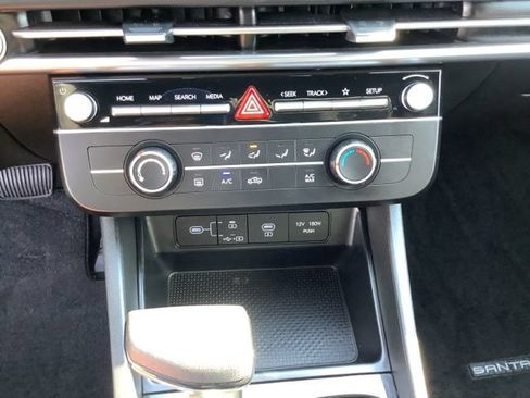 Certified 2025 Hyundai Santa Cruz SE AWD/4WD image 32