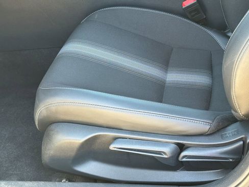 Used 2025 Honda Civic Sport image 18