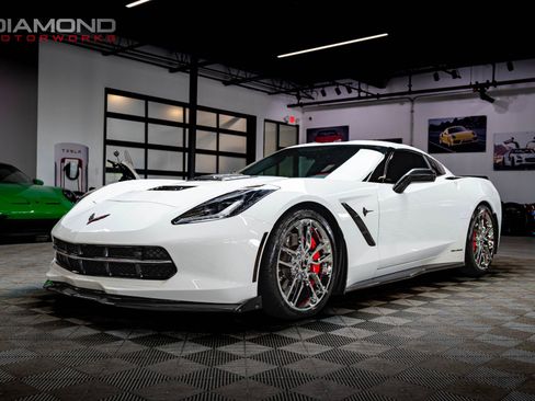 Used 2019 Chevrolet Corvette Stingray Coupe RWD image 12