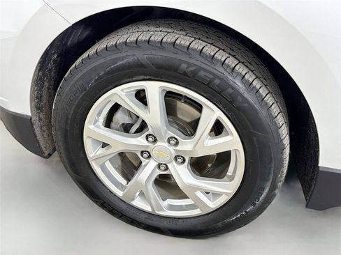 Used 2018 Chevrolet Equinox LT AWD/4WD image 31