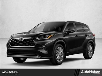 Used 2025 Toyota Highlander Platinum video 1