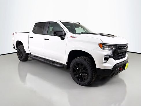 New 2026 Chevrolet Silverado 1500 LT Trail Boss w/ Convenience Package II AWD/4WD image 3