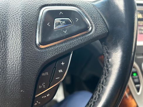 Used 2016 Lincoln MKX Select image 18