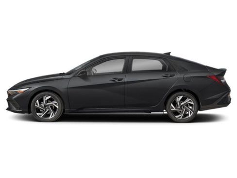Used 2025 Hyundai Elantra Sport FWD image 3