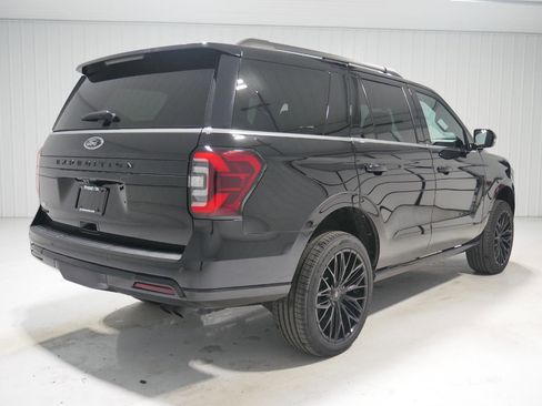 Certified 2023 Ford Expedition Limited image 6