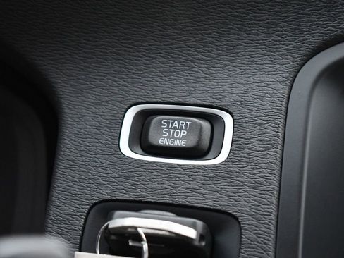 Used 2013 Volvo S60 T5 image 33