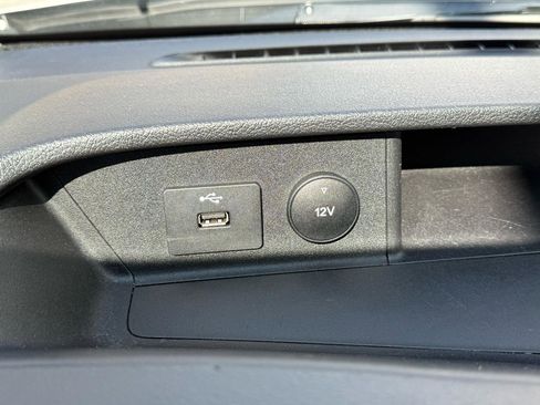 Used 2024 Ford Transit 250 Low Roof AWD w/ Exterior Upgrade Package image 31