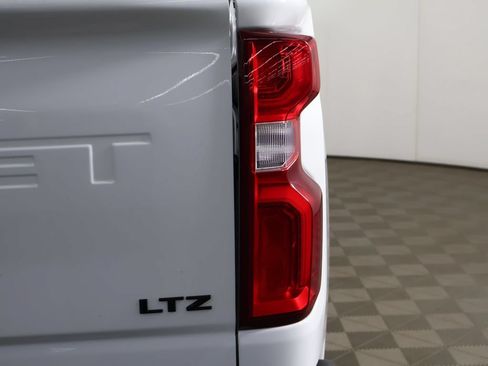 Used 2022 Chevrolet Silverado 3500 LTZ w/ LTZ Plus Package AWD/4WD image 22