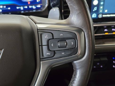 Used 2022 Chevrolet Silverado 1500 LTZ image 17