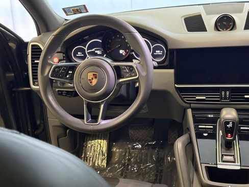Used 2019 Porsche Cayenne image 20
