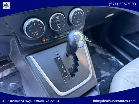 Used 2012 MAZDA MAZDA5 Grand Touring FWD image 25