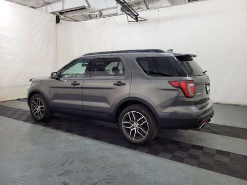 Used 2016 Ford Explorer Sport AWD/4WD image 3