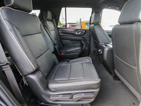 Used 2024 GMC Yukon SLT image 25