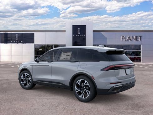 New 2026 Lincoln Nautilus Premier w/ Jet Appearance Package AWD/4WD image 4