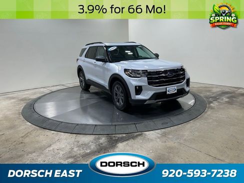 New 2026 Ford Explorer Active w/ Active Comfort Package image 3