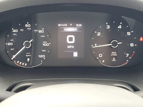 Used 2025 RAM ProMaster 2500 w/ Convenience Group image 9