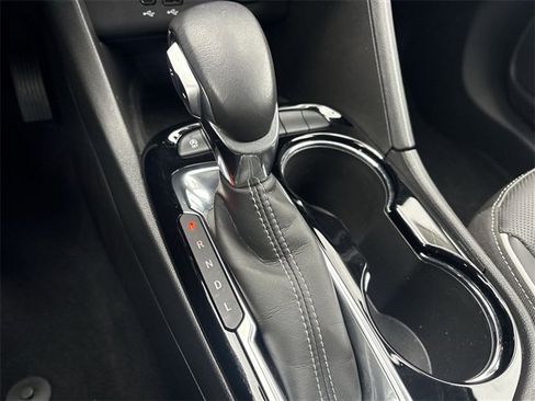 Certified 2024 Buick Encore GX Avenir image 15