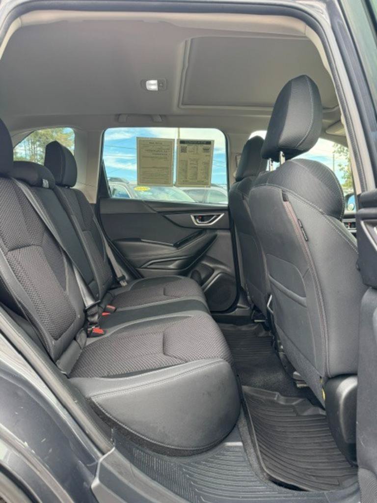 Used 2022 Subaru Forester Premium AWD/4WD image 13