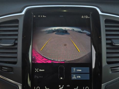 Used 2020 Volvo XC90 T6 Momentum image 24