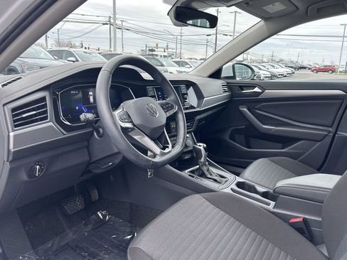 Certified 2024 Volkswagen Jetta S FWD image 21