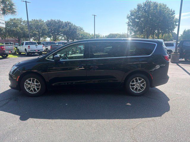 Used 2024 Chrysler Voyager LX FWD image 7