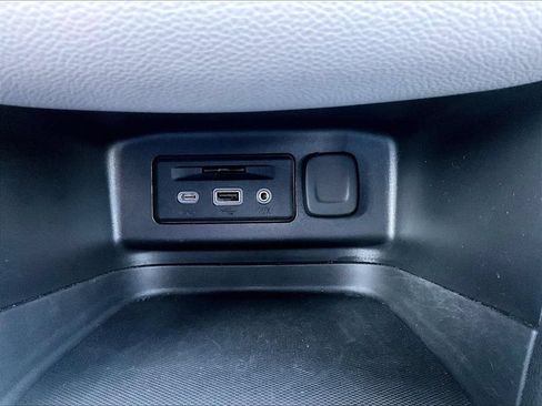 Used 2023 Chevrolet Equinox LT AWD/4WD image 20