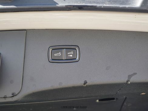 Used 2024 Porsche Cayenne S image 82