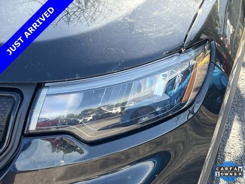Used 2022 Jeep Compass Latitude w/ Convenience Group AWD/4WD image 7
