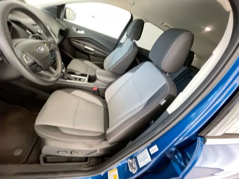 Used 2017 Ford Escape SE AWD/4WD image 11