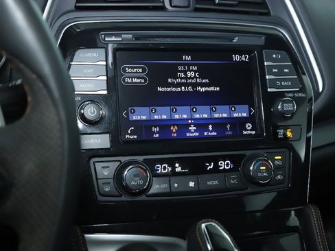 Certified 2023 Nissan Maxima SR w/ Sport Mat Group image 26