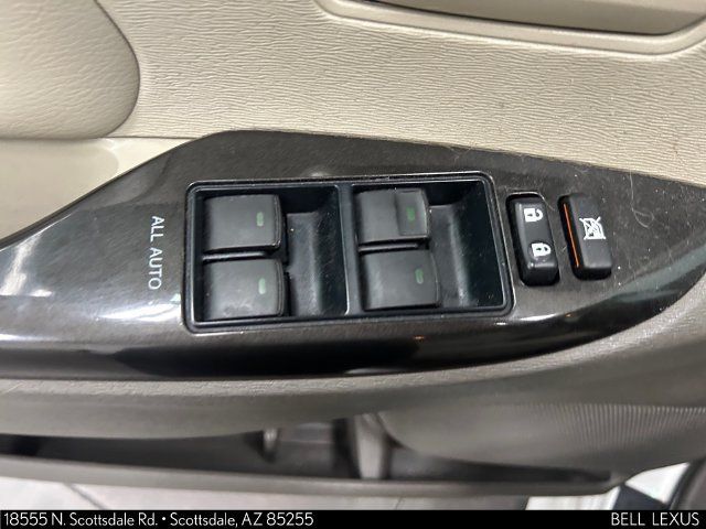 Used 2013 Toyota Sienna LE w/ Towing Pkg FWD image 20