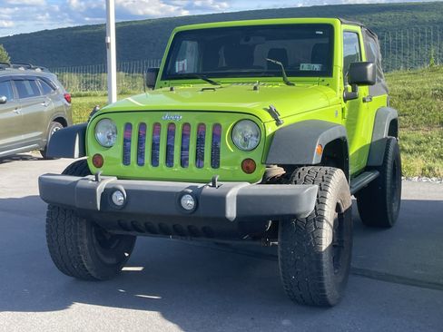 Used 2012 Jeep Wrangler Sport AWD/4WD image 2