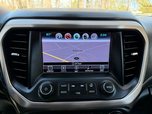 Used 2017 GMC Acadia Denali w/ Technology Package AWD/4WD image 26
