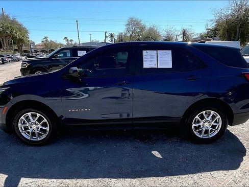 Used 2022 Chevrolet Equinox LS w/ Driver Confidence II Package image 29