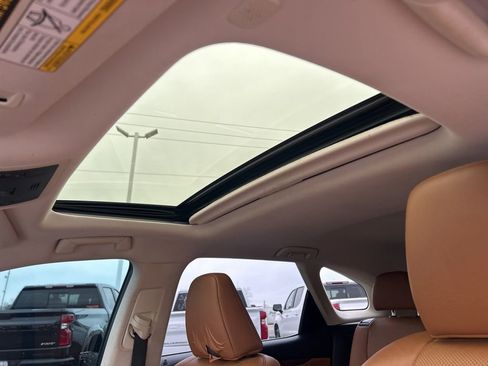 Used 2021 Lexus RX 350L FWD w/ Premium Package image 27